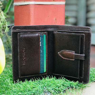 Vertical-Bifold-2.png