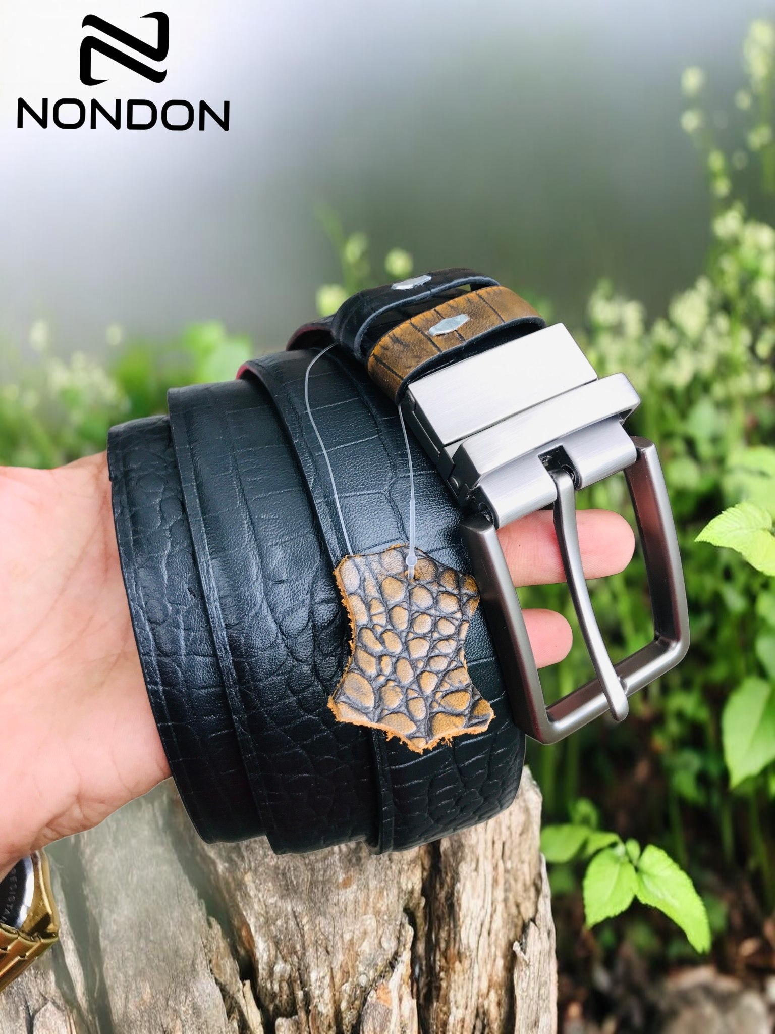 Crocodile Moving Belt